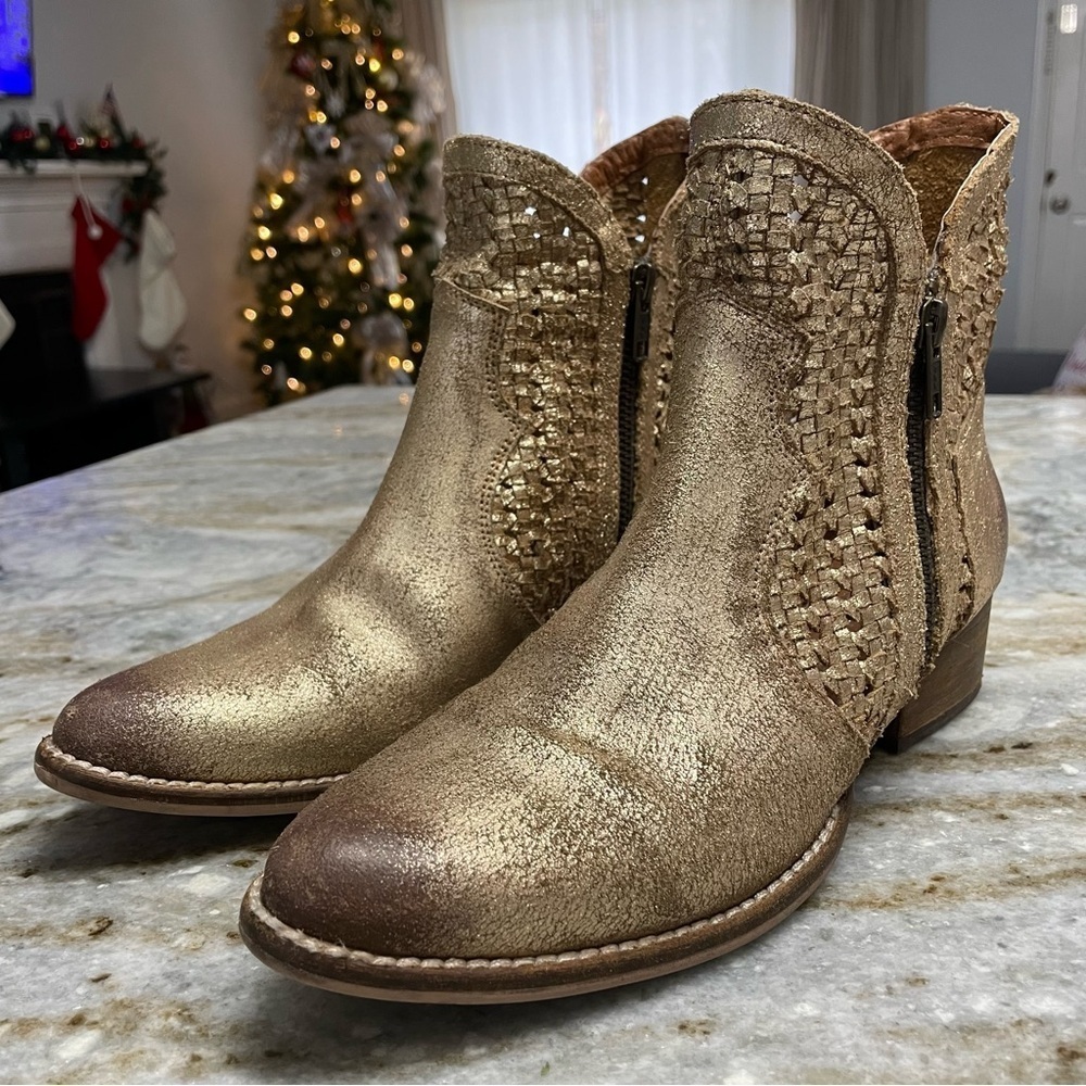 Seychelles, Flip a Coin Gold Suede Cowboy Bootie Distressed Leather